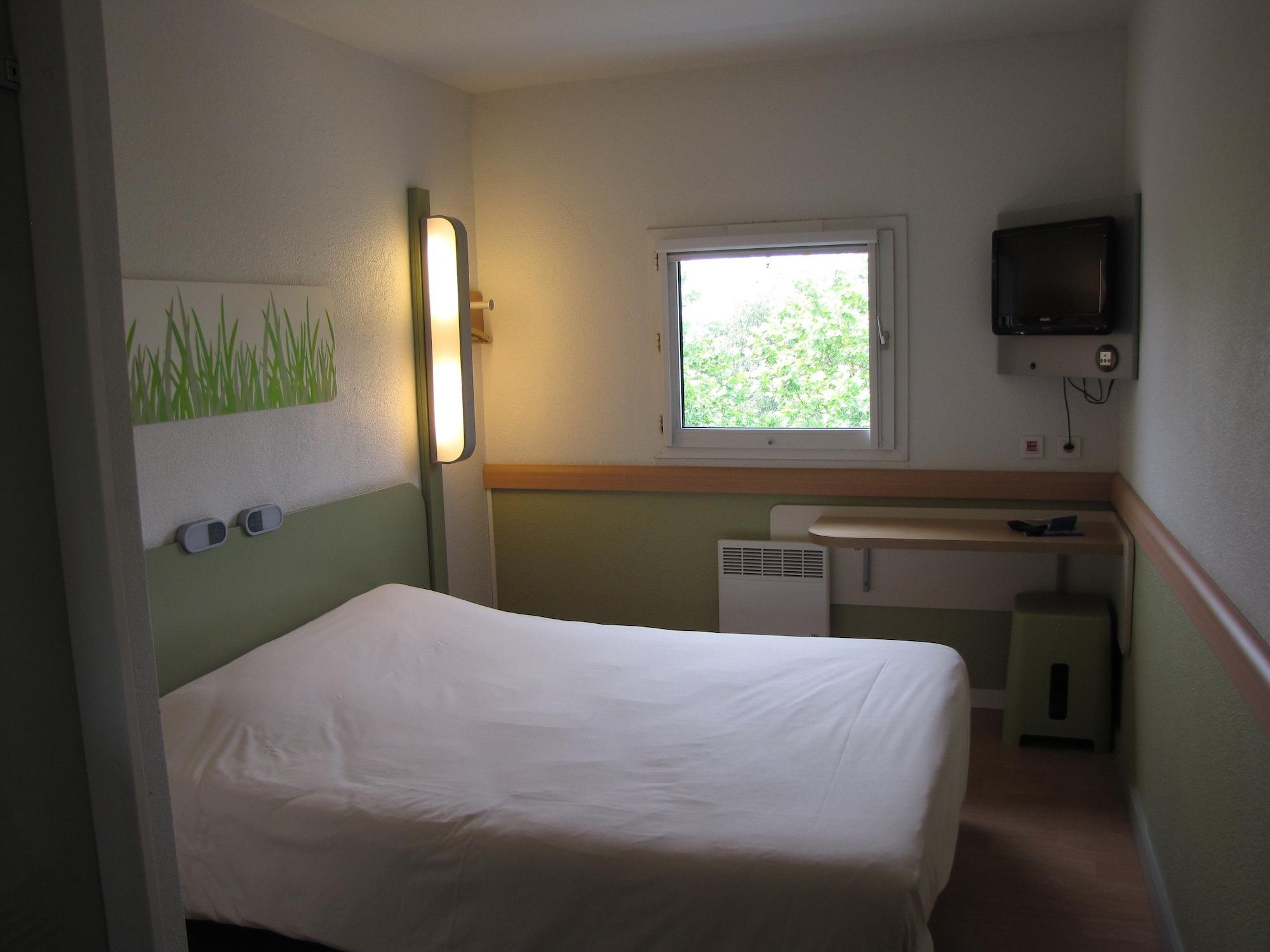 B&B HOTEL Liège Nord Rocourt Esterno foto