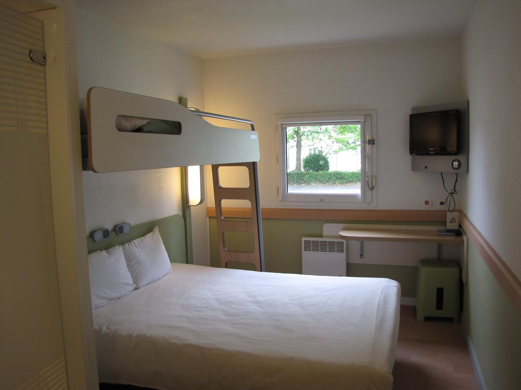 B&B HOTEL Liège Nord Rocourt Esterno foto