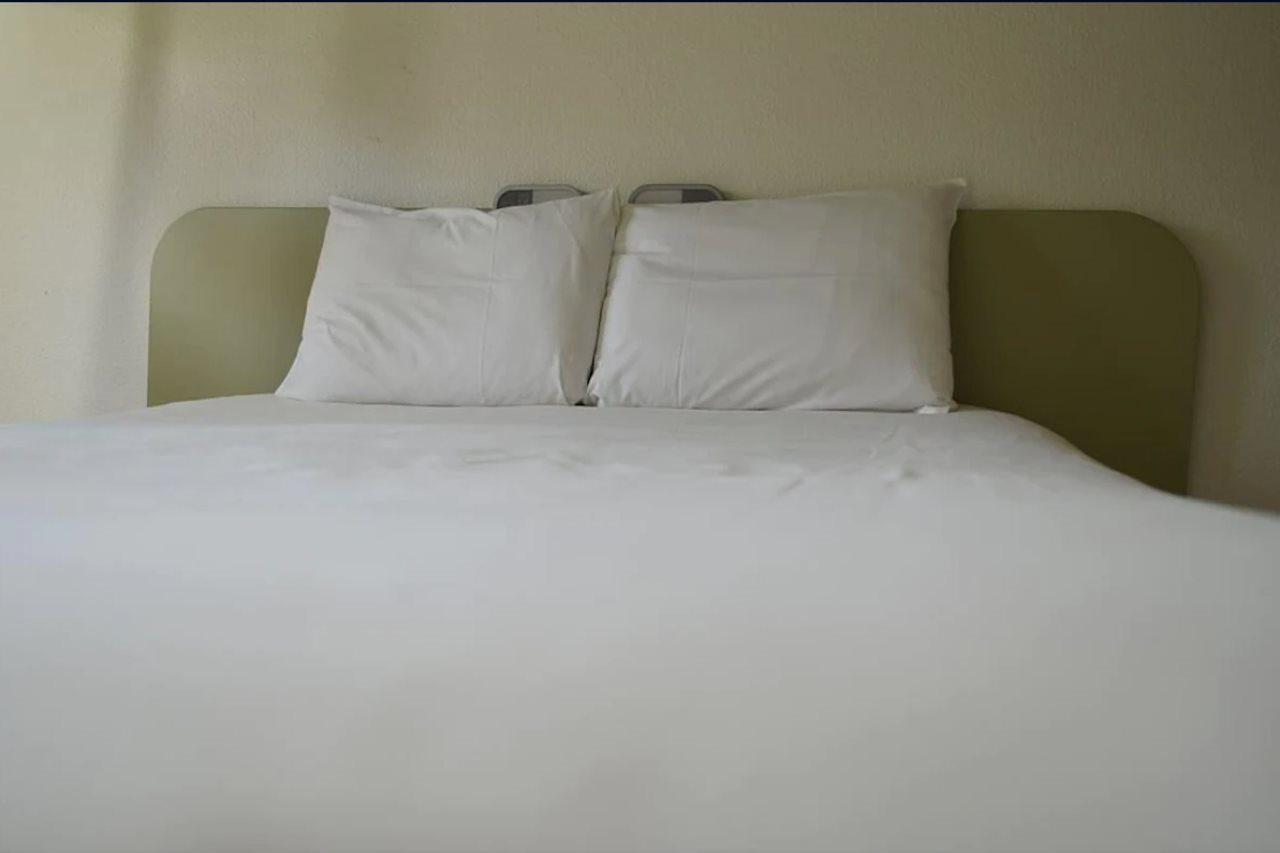 B&B HOTEL Liège Nord Rocourt Esterno foto