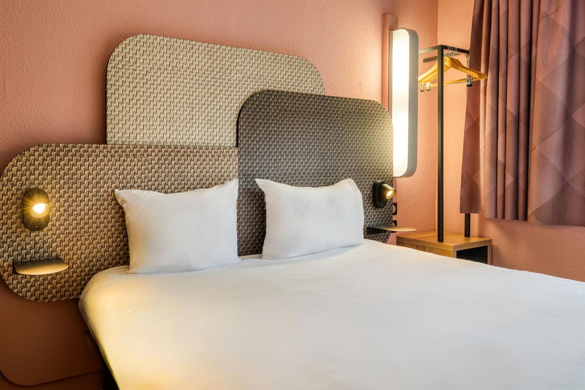B&B HOTEL Liège Nord Rocourt Esterno foto